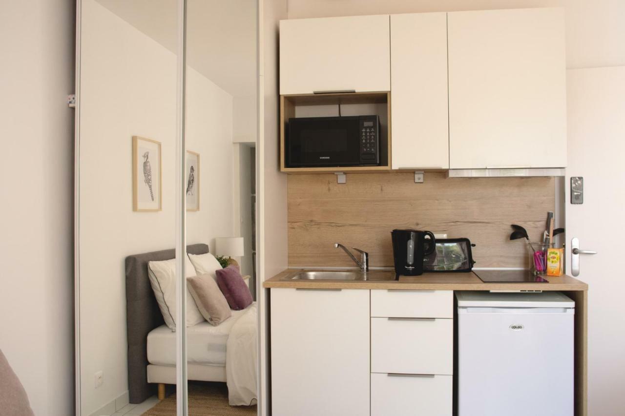 شقة Studio Calme, Lumineux, Wifi, 1.5 Km Du Front De Mer سان نازير المظهر الخارجي الصورة
